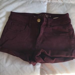 american eagle maroon jegging shorts